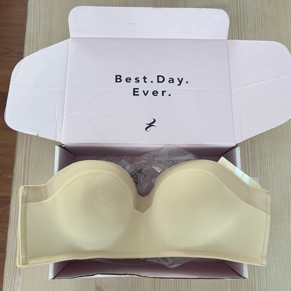 Lively no wire strapless bra